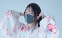 震耳欲聋